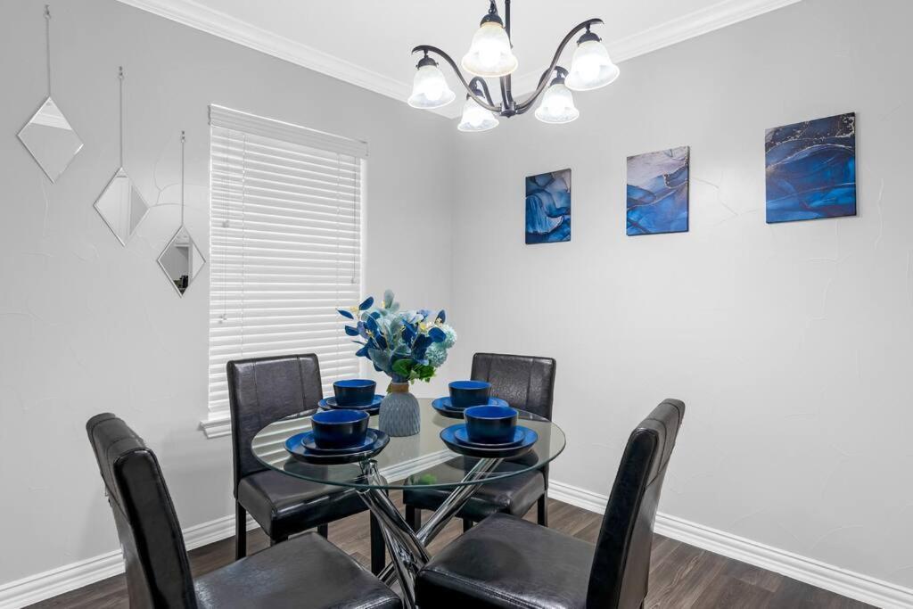 Family Friendly 2Bdrm-Walk To At&T/Cowboys Stadium Arlington Exterior photo